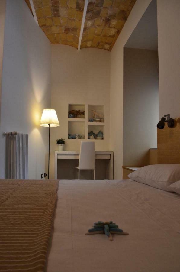 B&B Chiostro San Marco ตาร์กวิเนีย ภายนอก รูปภาพ