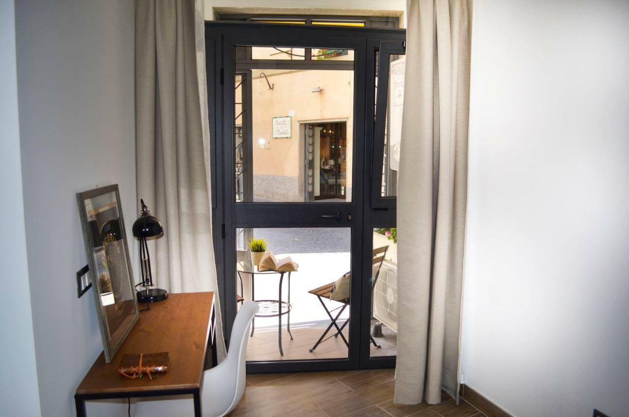 B&B Chiostro San Marco ตาร์กวิเนีย ภายนอก รูปภาพ